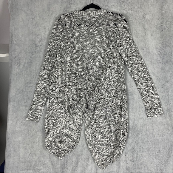 Reitmans Open Front Shark Bite Cardigan Size Medium Light Knit Heather Grey - Picture 4 of 10